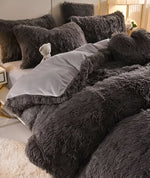 Plush Fleece Bedding Set